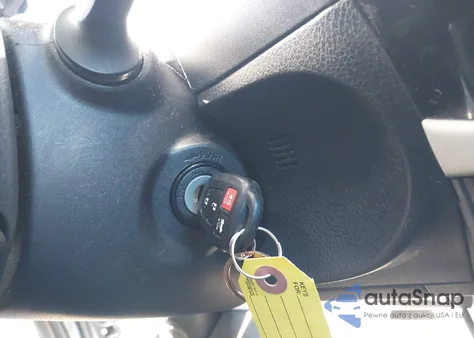 2016 Toyota Corolla Le z USA, uszkodzony, nr VIN 2T1BURHE2GC571670